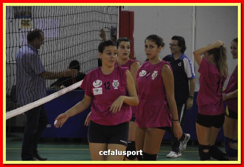 141020 volley 076_tn.jpg